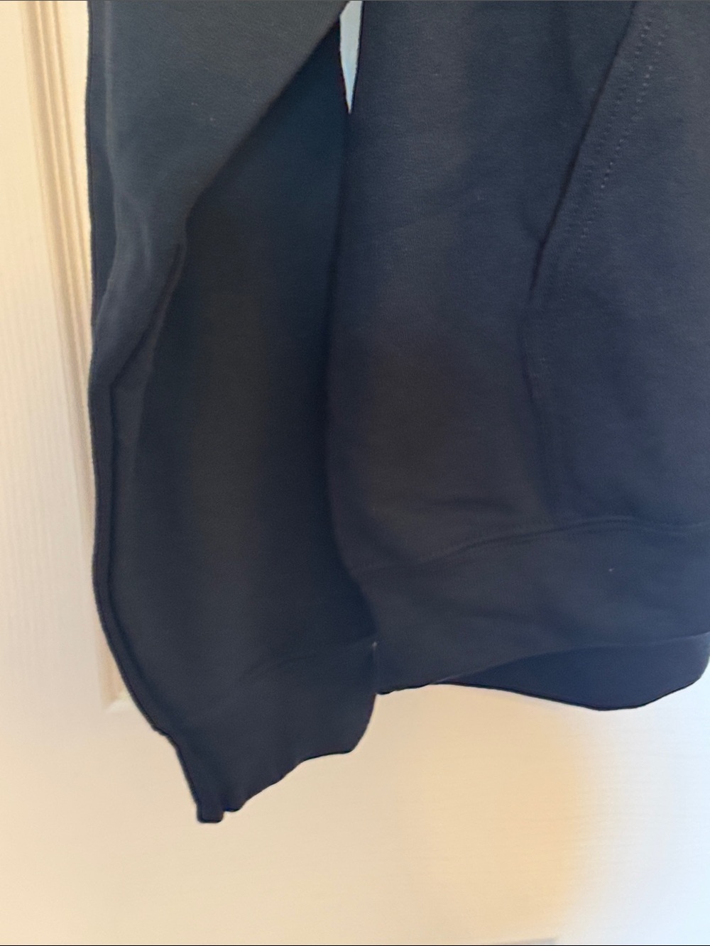KPOP Demon Hunters Netflix Black Graphic Hoodie Size Large NWOT - Picture 6 of 8